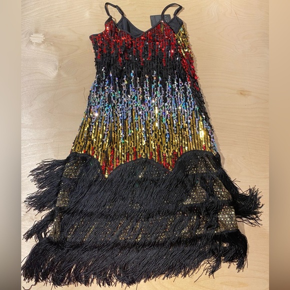 Sequin and Fringe Dress with Red and Black Accents 1XL (HM) - Picture 7 of 7